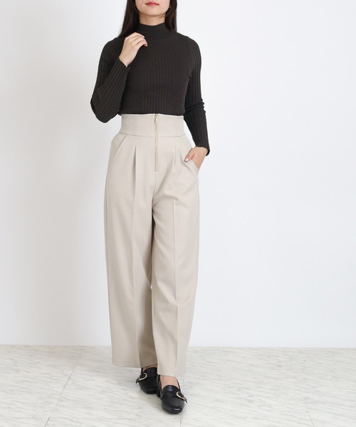 TRUDEA(トルディア)の「ランダムリブニット(ニット/セーター・レディース・ブラウン/ベージュ/ブラック/ワイン・MEDIUM/LARGE)」の20枚目の写真