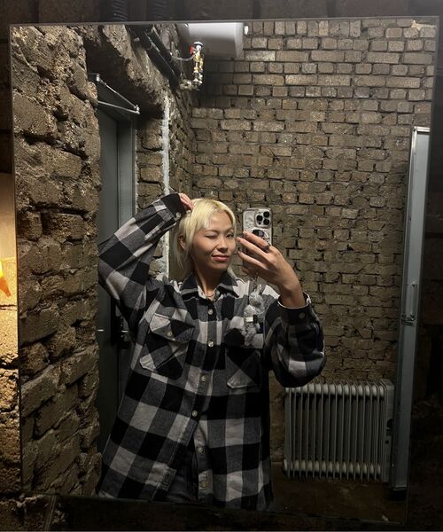 DNSR(ディーエヌエスアール)の「シグネチャーバミューダデニムパンツブラック(その他パンツ・メンズ・その他・LARGE/MEDIUM/SMALL/X-LARGE)」の17枚目の写真