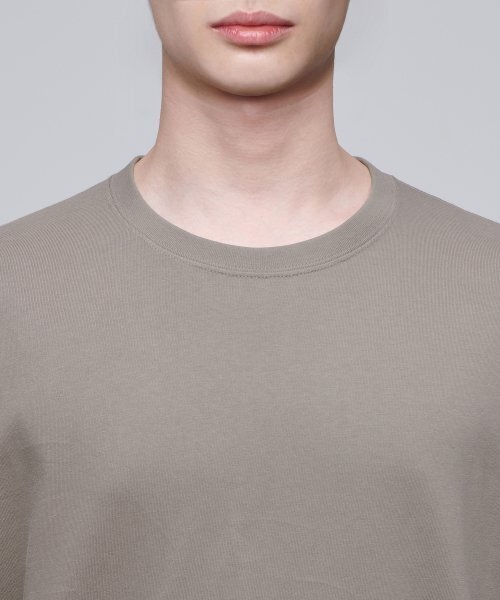 MUSINSA STANDARD（ムシンサスタンダード）の「ベーシック長袖Tシャツ [ダスティベージュ]（Tシャツ/カットソー・メンズ・その他・MEDIUM/LARGE/X-LARGE/XX-LARGE/XXX-LARGE/SMALL）」の4枚目の写真