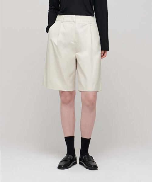 MUSINSA STANDARD WOMAN（ムシンサスタンダードウーマン）の「ウィメンズコットンワイドバミューダショーツ[クリーム]（その他パンツ・レディース・その他・30/24/25/26/27/28/29）」の4枚目の写真