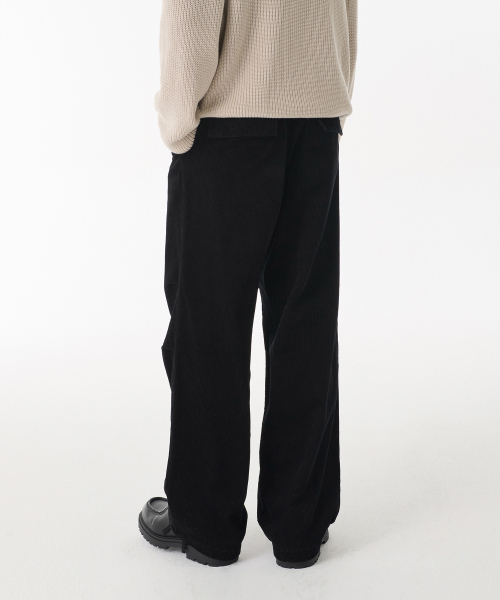 MUSINSA STANDARD（ムシンサスタンダード）の「コーデュロイパラシュートパンツ[ブラック]（その他パンツ・メンズ・その他・38/36/34/28/29/32/30/31/33/26/27）」の2枚目の写真