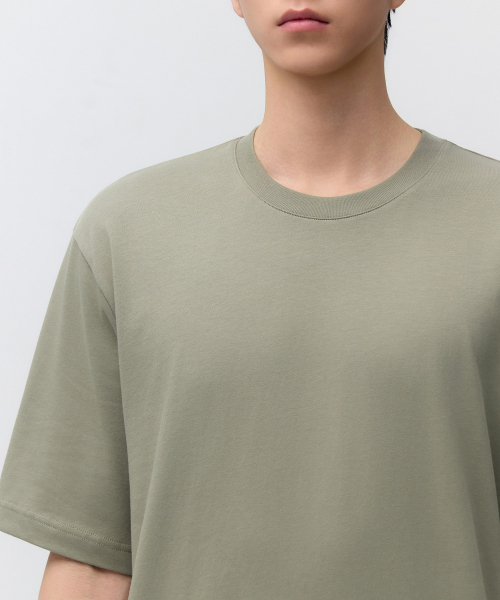 MUSINSA STANDARD（ムシンサスタンダード）の「[クールタンダード] リラックスフィットクルーネックTシャツ [セージ]（Tシャツ/カットソー・メンズ・その他・XXX-LARGE/SMALL/MEDIUM/LARGE/X-LARGE/XX-LARGE）」の4枚目の写真