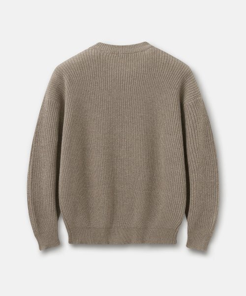 TAKEASY(テイクイージー)の「ラムスウールクルーネックオーバーニット(ベージュ)(ニット/セーター・メンズ・その他・SMALL/MEDIUM/LARGE)」の7枚目の写真