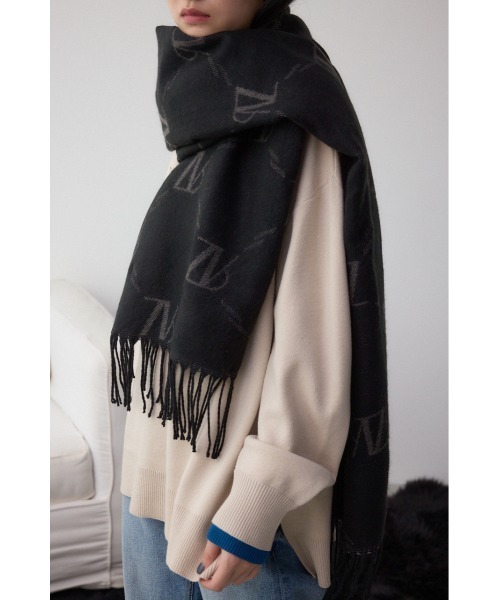 AZUL by moussy(アズールバイマウジー)の「AZモノグラム柄ストール(ストール/ショール・レディース・アイボリー/ブラック・FREE)」の10枚目の写真