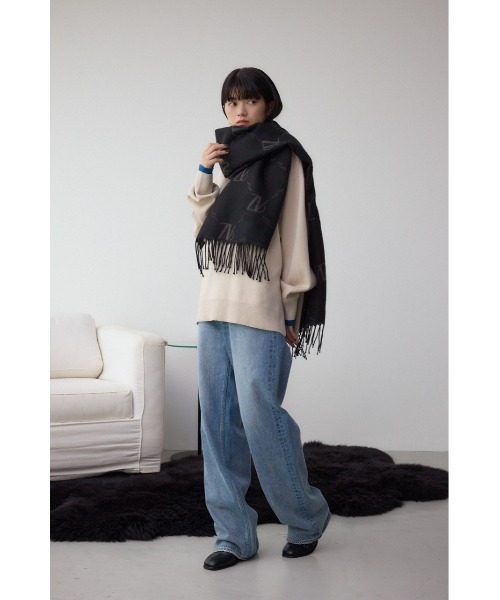 AZUL by moussy(アズールバイマウジー)の「AZモノグラム柄ストール(ストール/ショール・レディース・アイボリー/ブラック・FREE)」の11枚目の写真