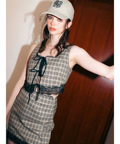 EVRIS（エヴリス）の「レースアップリボンビスチェ【セットアップ着用可能】（シャツ/ブラウス・レディース・ブラック/ブラウン/その他1・FREE）」の4枚目の写真