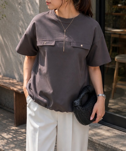 Emma Taylor(エマテイラー)の「ライトダンボールフラップドロストヘムプルオーバー(Tシャツ/カットソー・レディース・チャコールグレー/ホワイト/ブラック・FREE)」の3枚目の写真