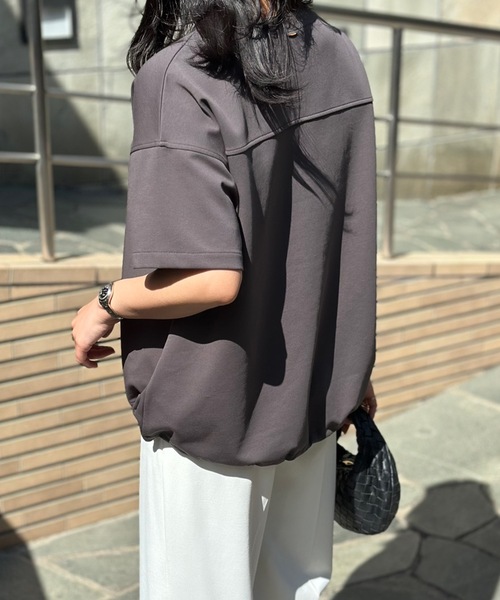Emma Taylor(エマテイラー)の「ライトダンボールフラップドロストヘムプルオーバー(Tシャツ/カットソー・レディース・チャコールグレー/ホワイト/ブラック・FREE)」の17枚目の写真
