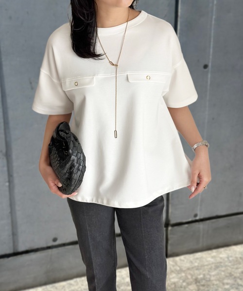 Emma Taylor(エマテイラー)の「ライトダンボールフラップドロストヘムプルオーバー(Tシャツ/カットソー・レディース・チャコールグレー/ホワイト/ブラック・FREE)」の8枚目の写真