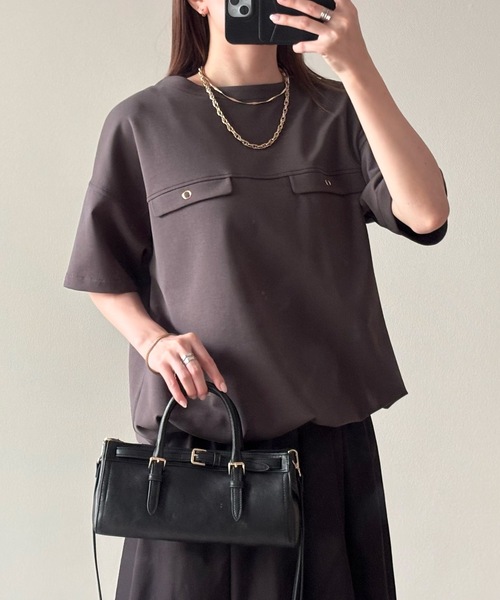 Emma Taylor(エマテイラー)の「ライトダンボールフラップドロストヘムプルオーバー(Tシャツ/カットソー・レディース・チャコールグレー/ホワイト/ブラック・FREE)」の19枚目の写真
