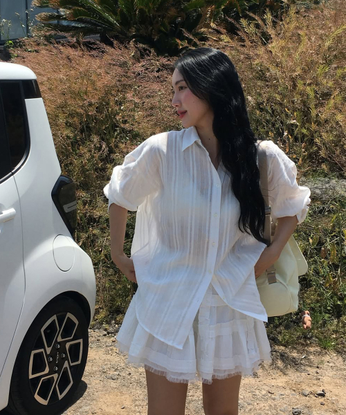 FUN FROM FUN(ファンフロムファン)の「EYELET OVERFIT SHIRTS, WHITE(シャツ/ブラウス・レディース・その他・OS)」の5枚目の写真