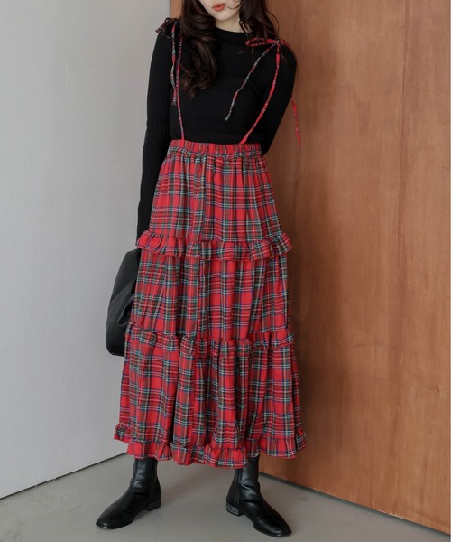 AMELY(エミリー)の「ティアード フリルスカート(スカート・レディース・ブラック/レッド/グリーン・フリー)」の3枚目の写真
