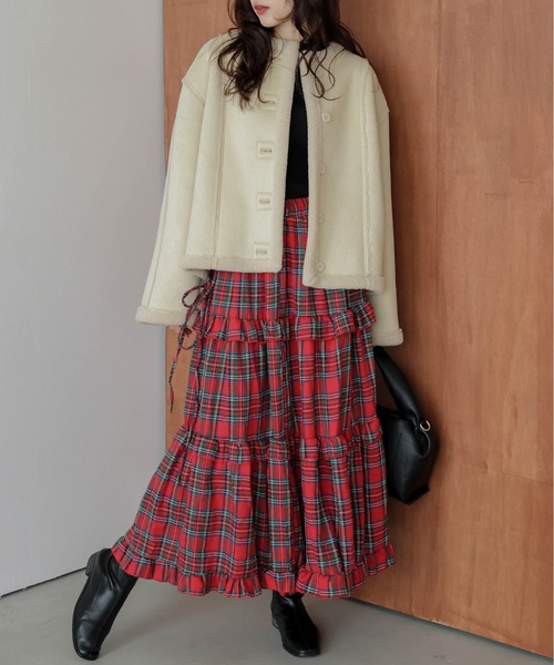 AMELY(エミリー)の「ティアード フリルスカート(スカート・レディース・ブラック/レッド/グリーン・フリー)」の16枚目の写真