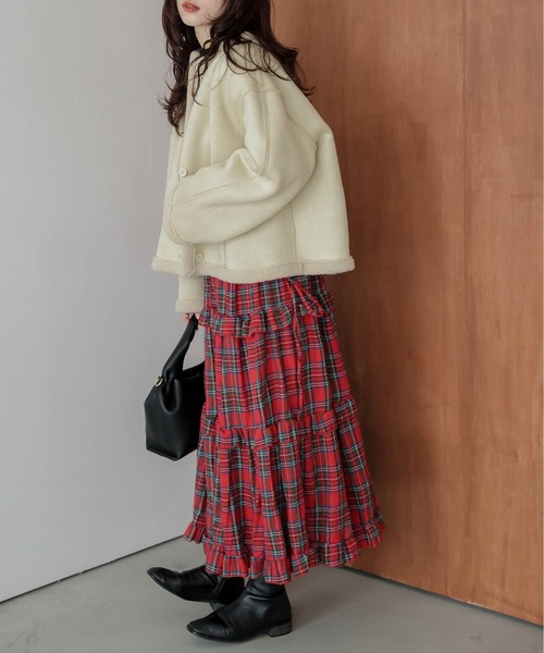 AMELY(エミリー)の「ティアード フリルスカート(スカート・レディース・ブラック/レッド/グリーン・フリー)」の17枚目の写真