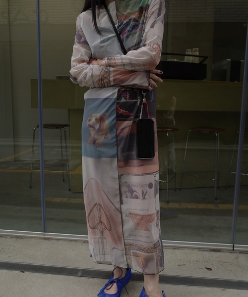 Ameri(アメリ)の「2WAY EMOTIONAL COLLAGE SHEER TOP(Tシャツ/カットソー・レディース・マルチ・SMALL/MEDIUM)」の3枚目の写真
