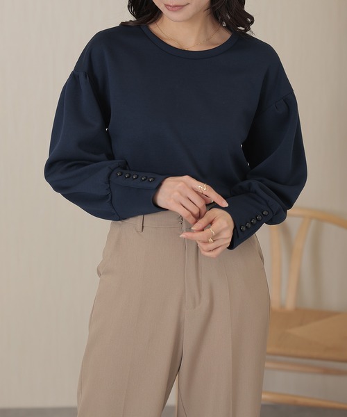 DAYRA(デイラ)の「ソリッドカラー ロング カフス 長袖 プルオーバー(Tシャツ/カットソー・レディース・ネイビー/ベージュ/ホワイト/ブラック/グレイッシュベージュ・FREE/S)」の11枚目の写真