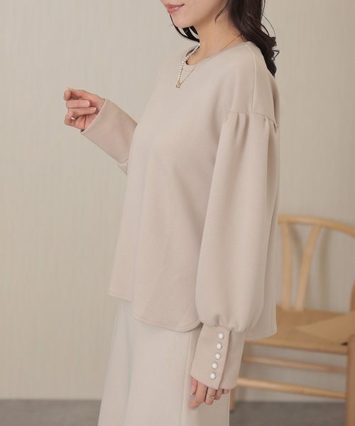 DAYRA(デイラ)の「ソリッドカラー ロング カフス 長袖 プルオーバー(Tシャツ/カットソー・レディース・ネイビー/ベージュ/ホワイト/ブラック/グレイッシュベージュ・FREE/S)」の20枚目の写真