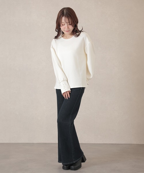 DAYRA(デイラ)の「ソリッドカラー ロング カフス 長袖 プルオーバー(Tシャツ/カットソー・レディース・ネイビー/ベージュ/ホワイト/ブラック/グレイッシュベージュ・FREE/S)」の22枚目の写真