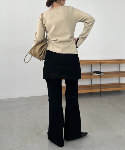 CAPRICIEUX LE'MAGE（カプリシューレマージュ）の「1ポイントバイカラーニット（ニット/セーター・レディース・ベージュ/オフホワイト/グレー・FREE）」の14枚目の写真