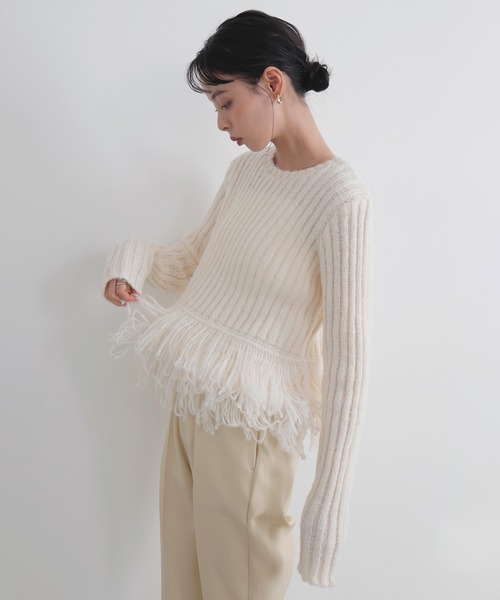 フリンジペプラムニット（ニット/セーター）｜LIAN（リアン）の