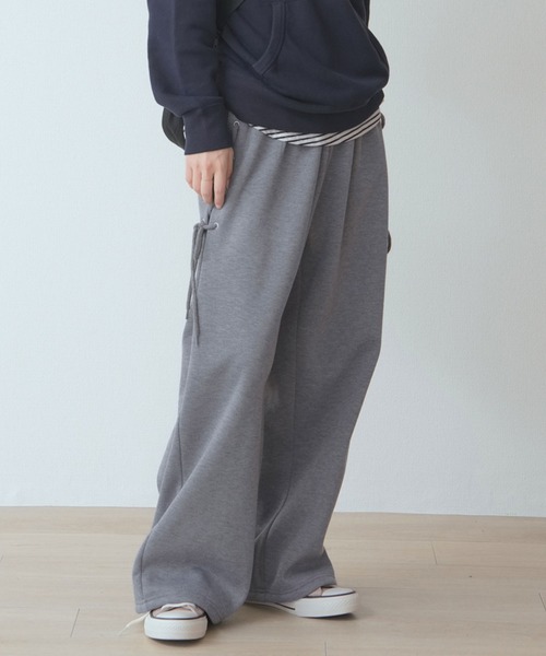laulea(ラウレア)の「裏起毛 サイドレースアップ スェット ワイドレッグ(スウェットパンツ・レディース・ダークグレー/ブラック/グレー・S/M)」の15枚目の写真
