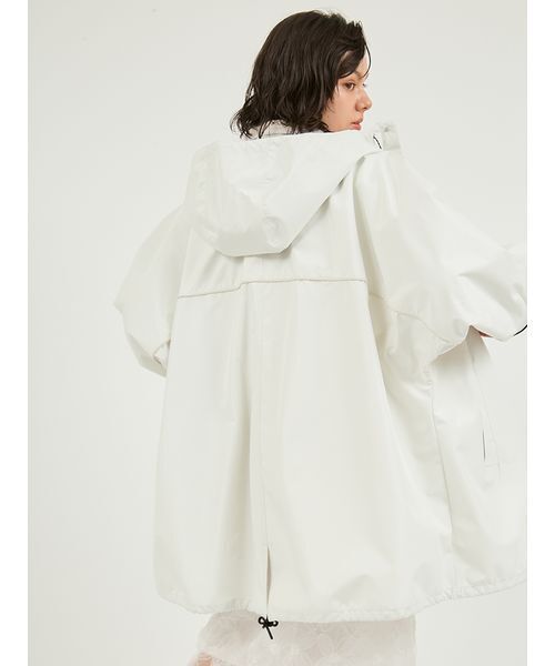 emmi（エミ）の「フリースライナー付きユーティリティコート（ダウンジャケット/コート・レディース・ライム/ブラック/オフホワイト・0/1）」の7枚目の写真