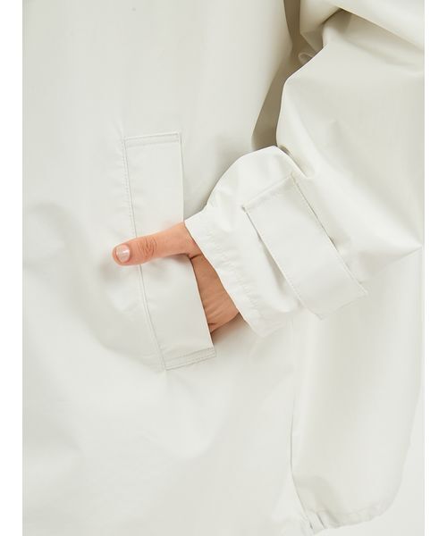 emmi（エミ）の「フリースライナー付きユーティリティコート（ダウンジャケット/コート・レディース・ライム/ブラック/オフホワイト・0/1）」の11枚目の写真