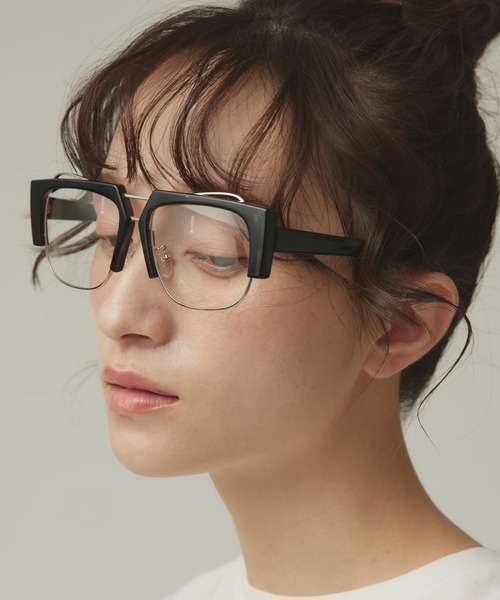 Narcissus（ナルシス）の「ハーフリムサングラス（サングラス・レディース・その他/ブラック・FREE）」の3枚目の写真