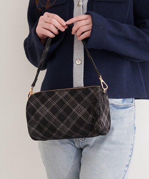 natural couture（ナチュラルクチュール）の「コロコロミニバッグ（ハンドバッグ・レディース・ブルー/シルバー/ブラック/ベージュ・FREE）」の8枚目の写真