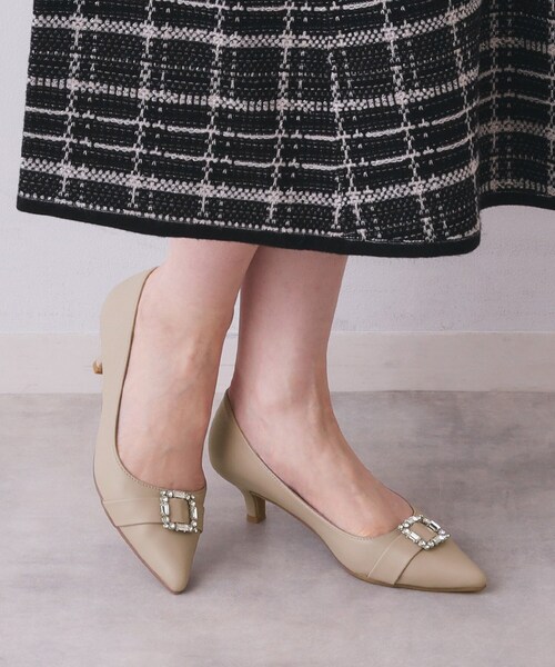 index(インデックス)の「ビジューデザインポインテッドパンプス(パンプス・レディース・ナチュラル/ブラック・03/02/01)」の3枚目の写真