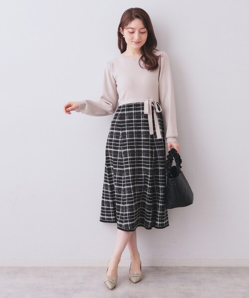 index(インデックス)の「ビジューデザインポインテッドパンプス(パンプス・レディース・ナチュラル/ブラック・03/02/01)」の9枚目の写真