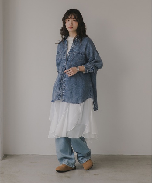 210nouve（トゥージュヌーブ）の「テンセル デニム オーバーサイズ シャツ（シャツ/ブラウス・レディース・ブルー/ブラック・FREE）」の12枚目の写真