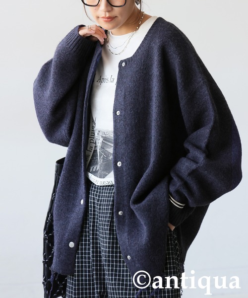 antiqua(アンティカ)の「ダメージデザイン カーディガン(ニット/セーター・レディース・チャコールグレー/ネイビー系/ブラック・ONESIZE)」の1枚目の写真