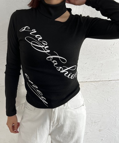ROGER AND RAW(ロジャーアンドロウ)の「チョーカーネックロゴプリントトップス(Tシャツ/カットソー・レディース・グレー/ブラック/ホワイト・FREE)」の19枚目の写真