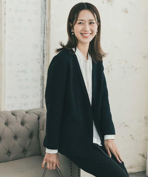 URBAN RESEARCH DOORS(アーバンリサーチドアーズ)の「ツィードVネックロングジャケット(スーツジャケット・レディース・ネイビー/ブラック系その他・FREE)」の12枚目の写真