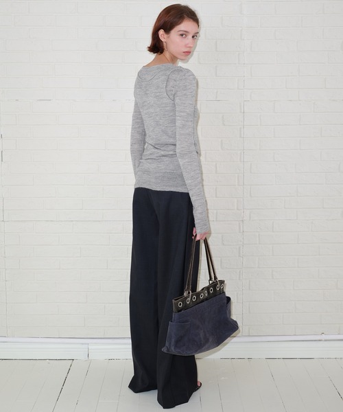 SOLWEIGE（ソルヴェイグ）の「【SOLWEIGE】スーパーキッドモヘアウール混 ヘンリーネック レイヤード風 スリムフィットニット（Tシャツ/カットソー・レディース・グレー・M/S/L）」の5枚目の写真