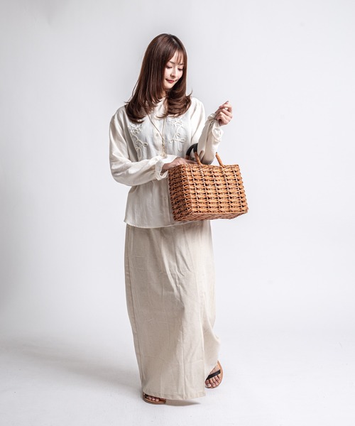 The Bagmati(ザバグマティ)の「【The Bagmati/ザバグマティ】レザーハンドル スクエア かごバッグ(かごバッグ・レディース・ベージュ×ブラック/ナチュラル・FREE)」の15枚目の写真