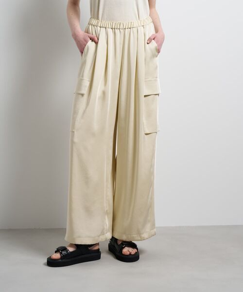 LANVIN en Bleu(ランバンオンブルー)の「ヴィンテージサテンカーゴパンツ(その他パンツ・レディース・チャコールグレー/イエロー・36/38)」の12枚目の写真