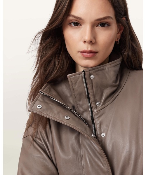 ALLSAINTS(オールセインツ)の「RYDER FUNNEL NECK LEATHER JACKET | ライダー ファンネル ネック レザー ジャケット(その他アウター・レディース・ブラウン系その他・S/M/L/XS)」の2枚目の写真