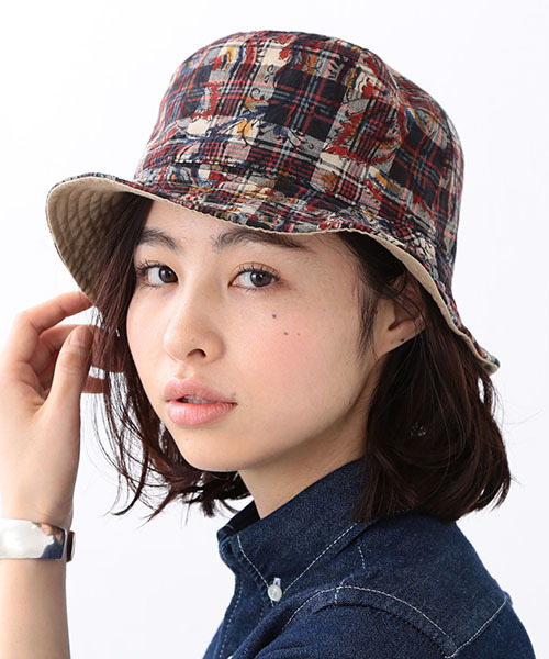 BEAMS BOY(ビームスボーイ)の「BEAMS BOY / BATIK REVERSIBLE HAT(ハット・レディース・グリーン/ネイビー・ONE SIZE)」の1枚目の写真