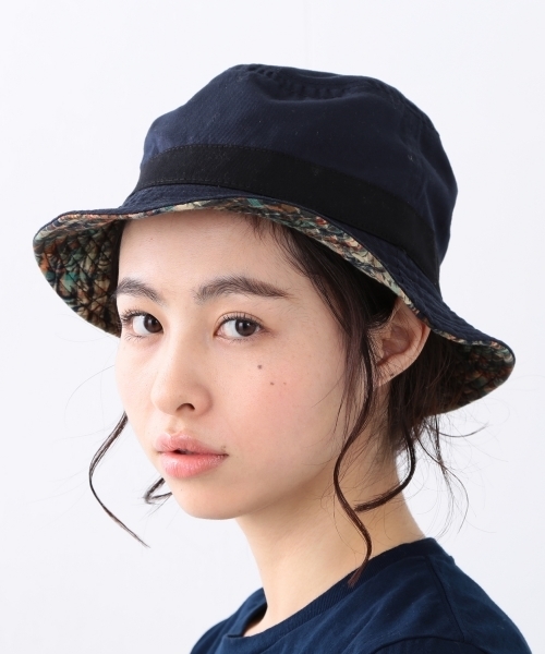 BEAMS BOY(ビームスボーイ)の「BEAMS BOY / BATIK REVERSIBLE HAT(ハット・レディース・グリーン/ネイビー・ONE SIZE)」の5枚目の写真