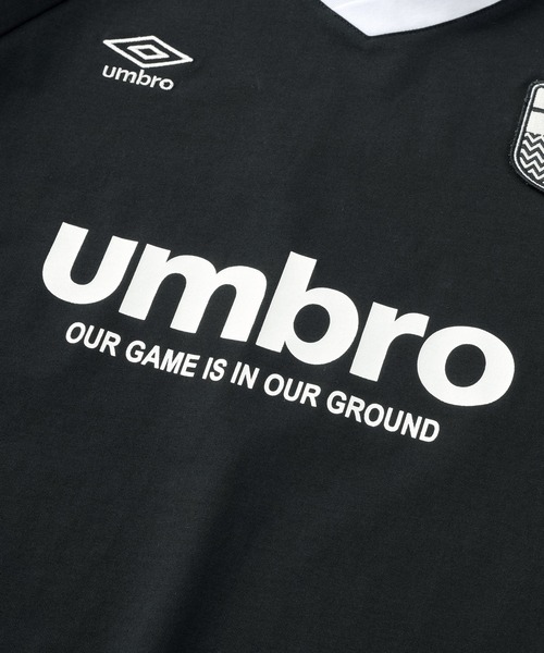 UMBRO(アンブロ)の「UMBRO/アンブロ 別注 ゲームライン ドロスト ロゴ刺繍 ラグランスリーブ Vネック半袖Tシャツ(Tシャツ/カットソー・メンズ・ネイビー/オフホワイト/ブラック・L/M)」の15枚目の写真