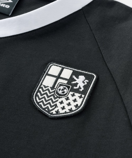 UMBRO(アンブロ)の「UMBRO/アンブロ 別注 ゲームライン ドロスト ロゴ刺繍 ラグランスリーブ Vネック半袖Tシャツ(Tシャツ/カットソー・メンズ・ネイビー/オフホワイト/ブラック・L/M)」の17枚目の写真