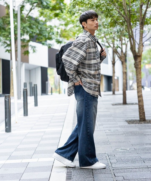 LAKOLE（ラコレ）の「ライトモールチェック長袖シャツ / 647522（シャツ/ブラウス・メンズ・グレー/ブラック/ホワイト・LARGE/MEDIUM）」の4枚目の写真