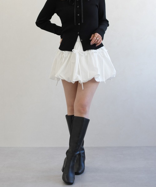 31 Sons de mode（トランテアン　ソン　ドゥ　モード）の「一部店舗限定 ティアードフレアリボンミニスカート（スカート・レディース・ホワイト・ﾌﾘ-）」の3枚目の写真