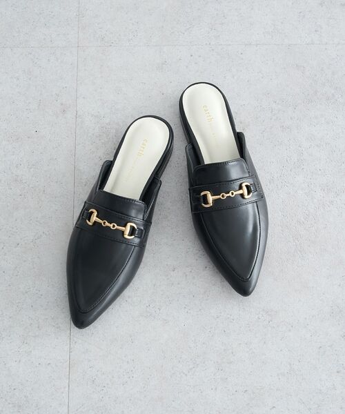 earth music&ecology（アースミュージックアンドエコロジー）の「ビットミュール（パンプス・レディース・ブラック/ベージュ・L/S/M）」の2枚目の写真