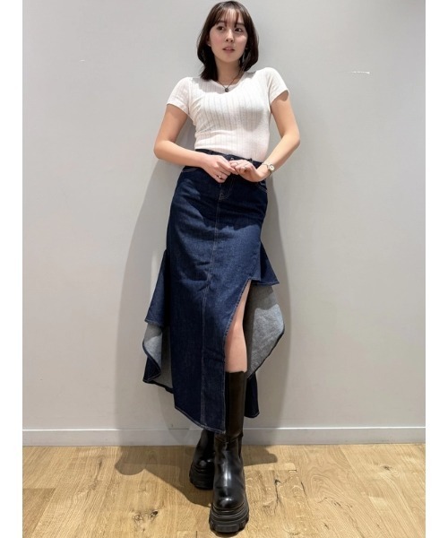 GAP(ギャップ)の「ポインテール クルーネックTシャツ(Tシャツ/カットソー・レディース・イエロー/ホワイト/ピンク/ブルー・XXS/XL/L/M/S/XS)」の17枚目の写真