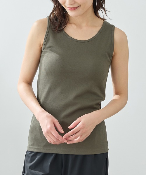 Honeys（ハニーズ）の「【接触冷感・ＵＶカット・遮熱・吸水速乾】カップ付タンクトップ（タンクトップ・レディース・オフホワイト/カーキ/グレイッシュベージュ/ブラック・L/LL/M/S）」の12枚目の写真