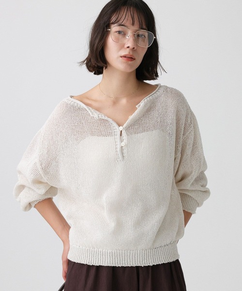 BABYLONE（バビロン）の「ペーパー2WAYプルオーバー（ニット/セーター・レディース・ピンク/ホワイト/チャコール・フリー）」の2枚目の写真