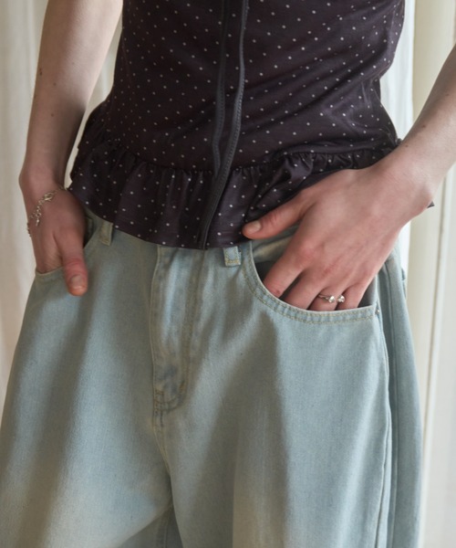 Birthday room（バースデイルーム）の「サイドピンタックバレルレッグデニム/Side pintuck barrel leg denim（デニムパンツ・レディース・ライトブルー/ブルー・FREE）」の3枚目の写真